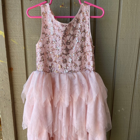 Girls dress size 6/7 - Picture 1 of 1
